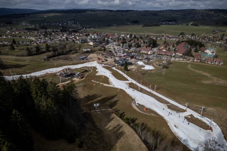 France | Jura resort closes 30% of its ski area due to lack of snow