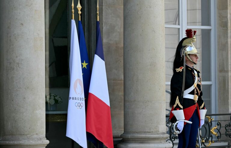 France still does not have a new prime minister