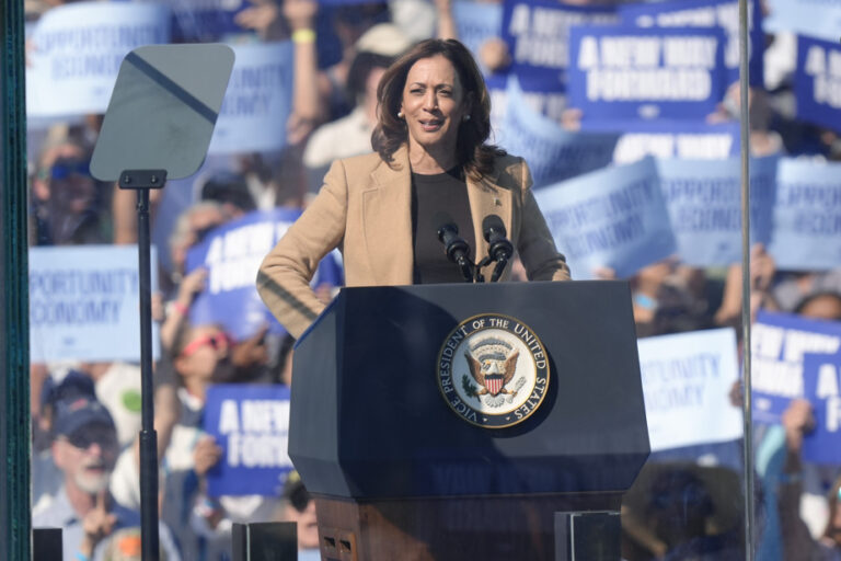 Harris and Trump neck and neck in polls