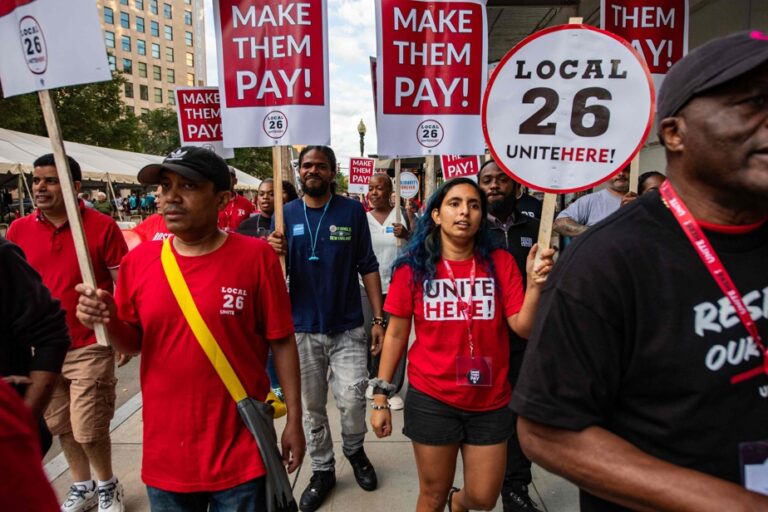 Hospitality | More than 10,000 workers on strike for Labor Day