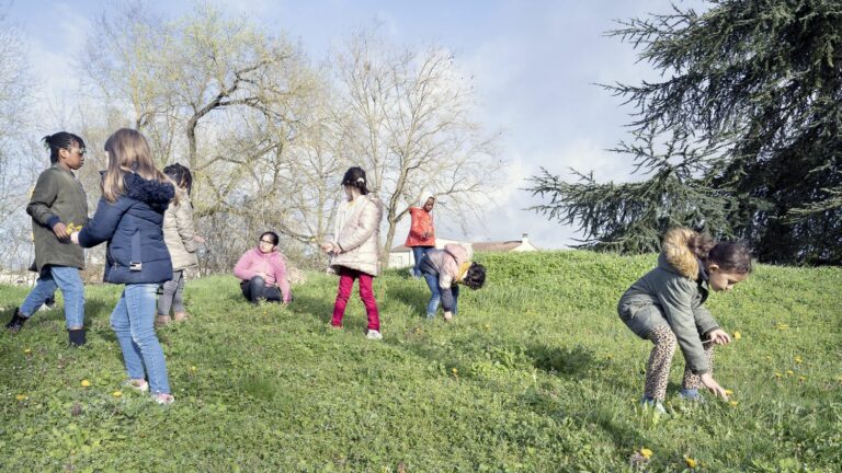 In Canada, outdoor school is increasingly in demand by students and teachers