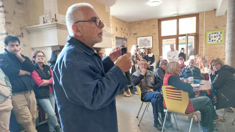 In Sarthe, the movement debates its future after the revelations about Abbé Pierre