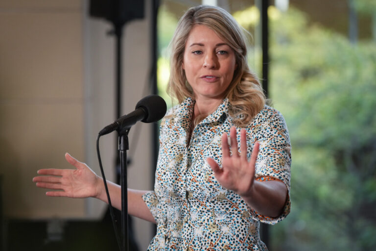 Israel and Hamas at war | No Canadian weapons or components in Gaza, says Mélanie Joly