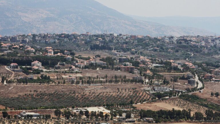 Israeli leaflets call on residents of southern Lebanon to evacuate