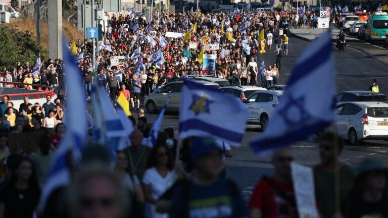 Israel’s main trade union calls “general strike” Monday to demand release of hostages