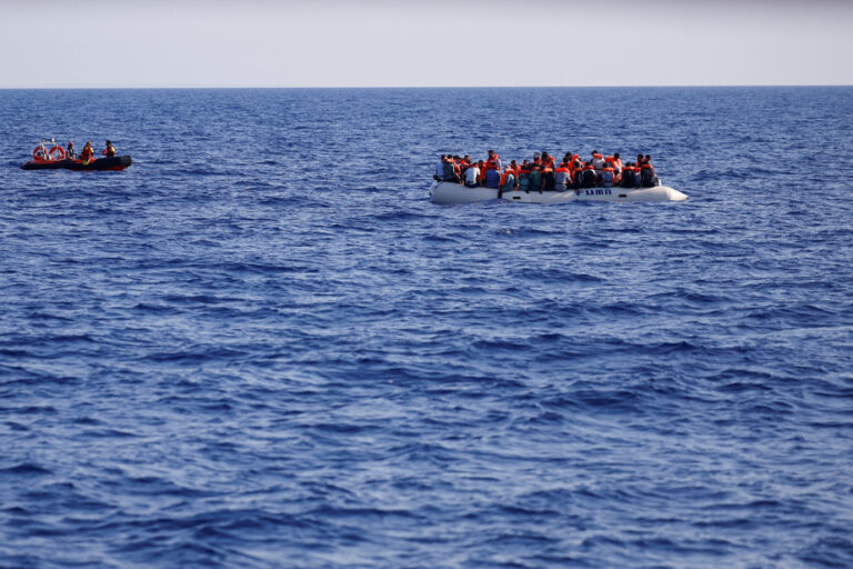 Italy | Twenty migrants missing in a shipwreck in the Mediterranean