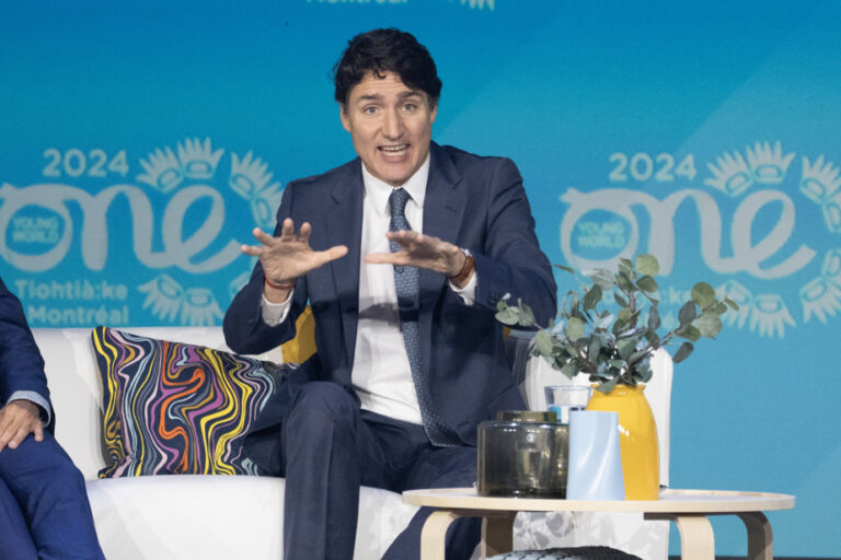 Justin Trudeau discusses artificial intelligence with tomorrow’s leaders