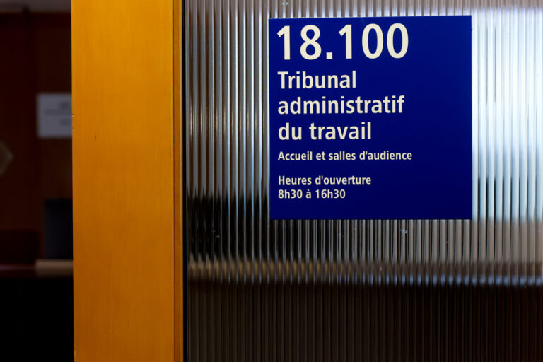 Law 96 and the right to work in French | A man wins his case before the Court