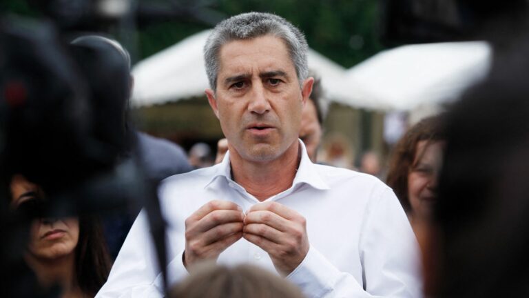 “Left-wing snobbery”, “racial profiling”, “apparatchiks”… What François Ruffin criticizes La France Insoumise for