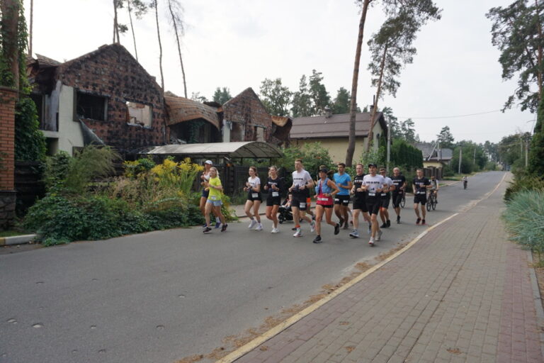 Marathon in Ukraine | A Quebecer’s Race in the Ruins of Irpin