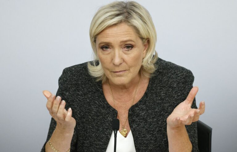 Marine Le Pen calls for new legislative elections in 2025