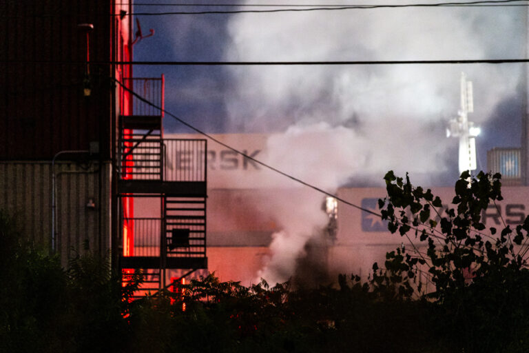 Mercier–Hochelaga-Maisonneuve | Lithium battery fire in the Port of Montreal