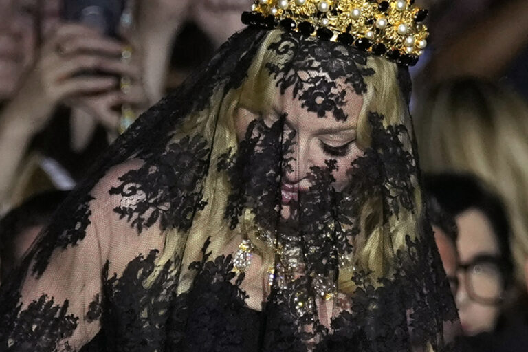 Milan Fashion Week | Madonna surprises at Dolce & Gabbana while waiting for Bottega Veneta show