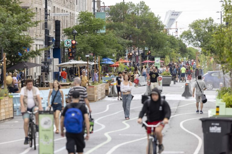 Montreal renews ten pedestrian streets until 2027