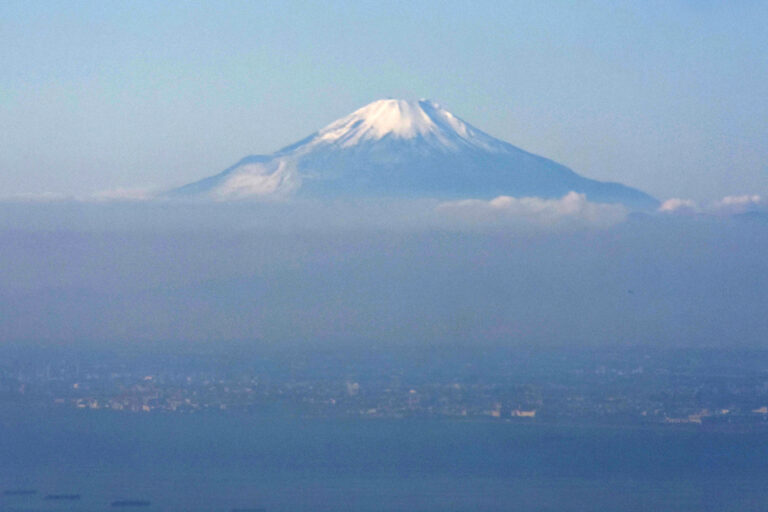 Mount Fuji | Drop in attendance, slowed by measures against overtourism