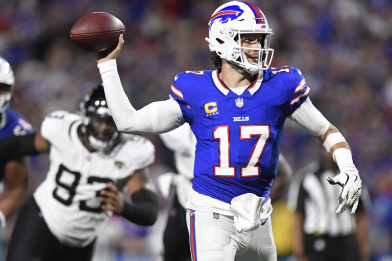 NFL | Josh Allen throws four touchdown passes as Bills beat Jaguars 47-10