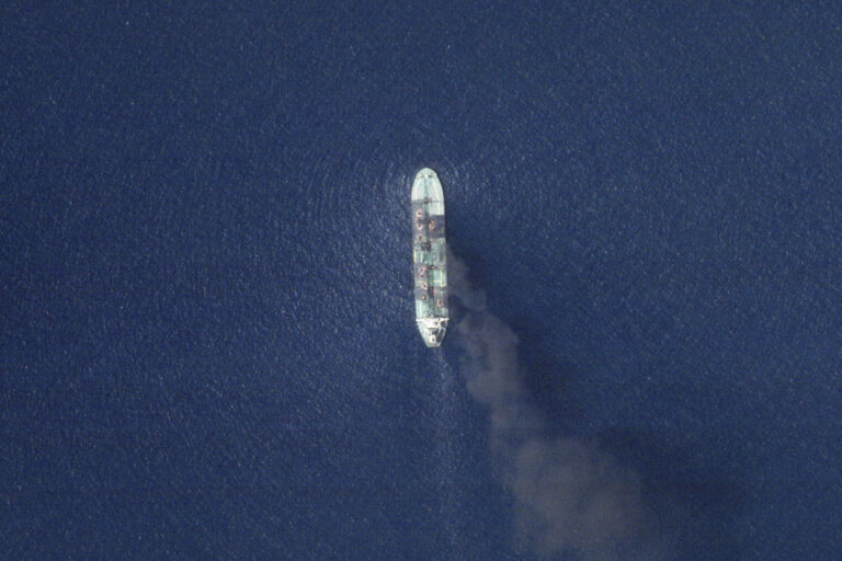 Oil tanker attacked off Yemen | Risk of major ‘environmental catastrophe’