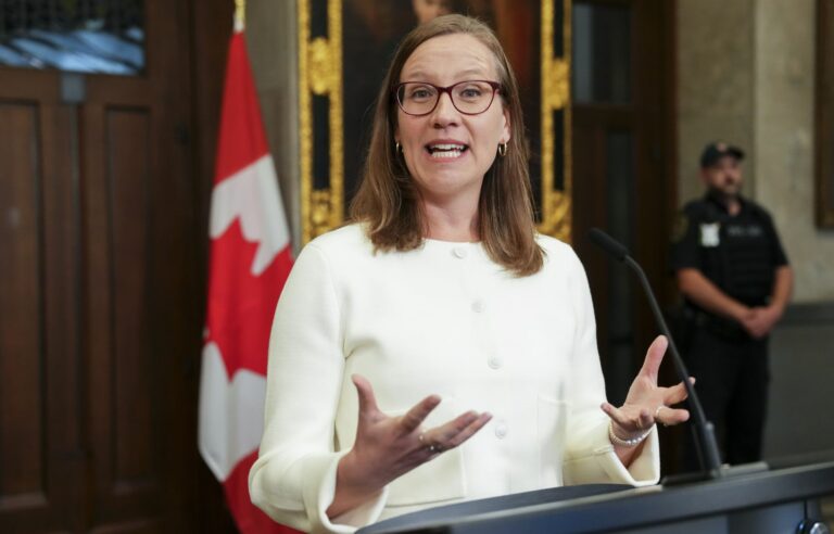 Parliament returns to Ottawa: Karina Gould launches hostilities by calling Conservative leader Pierre Poilievre a “fraudster”