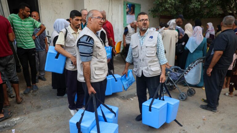 Polio vaccination campaign officially launched in central Gaza Strip