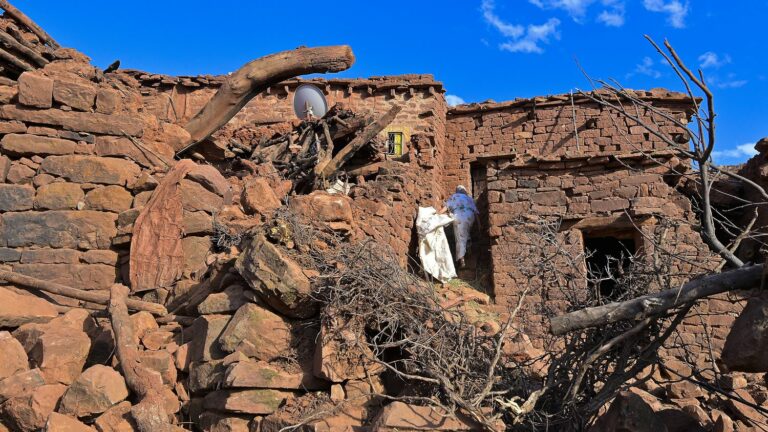 REPORTAGE. “We will be at peace when everyone has their own house”: one year after the earthquake in Morocco, reconstruction is still underway