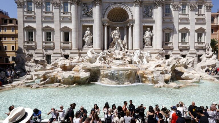 Rome Considers Charging for Trevi Fountain