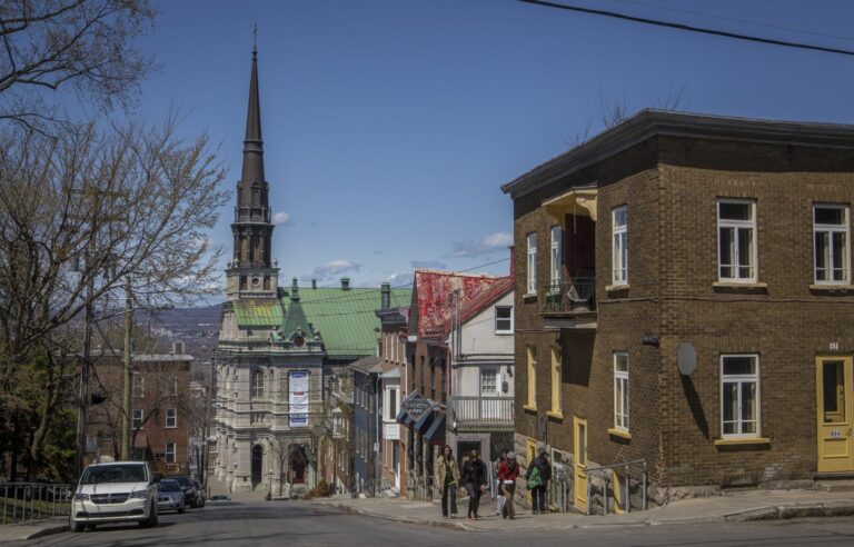 Saint-Jean-Baptiste Church purchased by the City of Quebec for the sum of $175,000