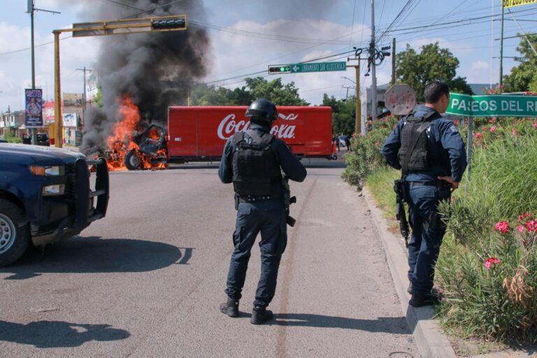 Sinaloa Cartel in Mexico | 15 people killed in clashes