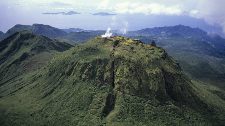 Thanks to a new imaging technique, researchers can see into the bowels of a volcano