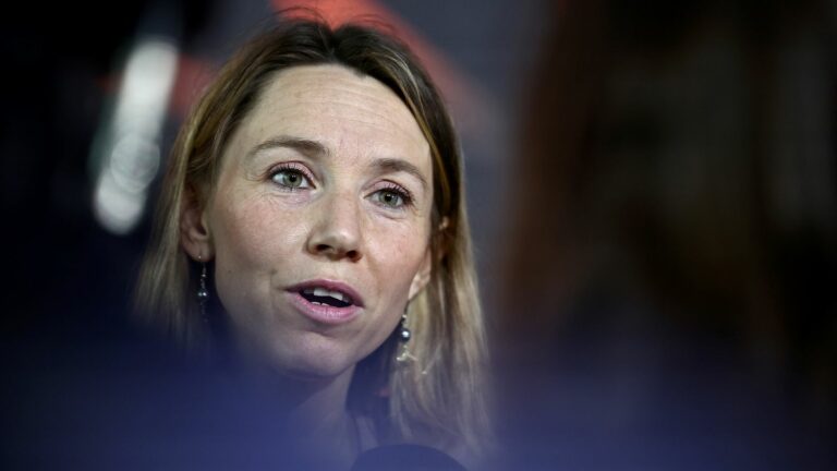 “The French have understood that Paralympic athletes are athletes in their own right,” rejoices Marie-Amélie Le Fur.