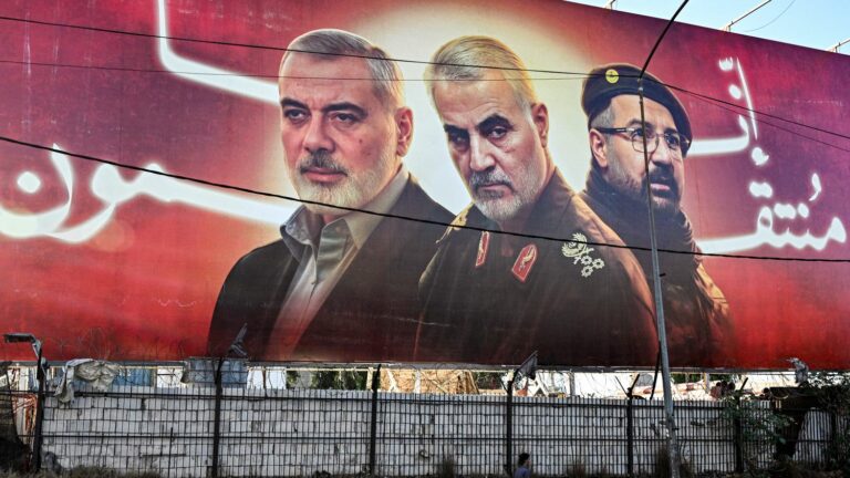 These Lebanese who dissociate themselves from Hezbollah, at war against Israel