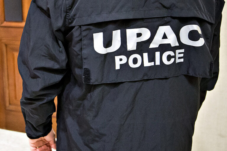 UPAC Investigation | Former School Director Accused of Embezzlement