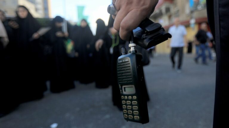 Underground network, hand-to-hand message… These Hezbollah solutions to continue communicating after the sabotage of pagers and walkie-talkies