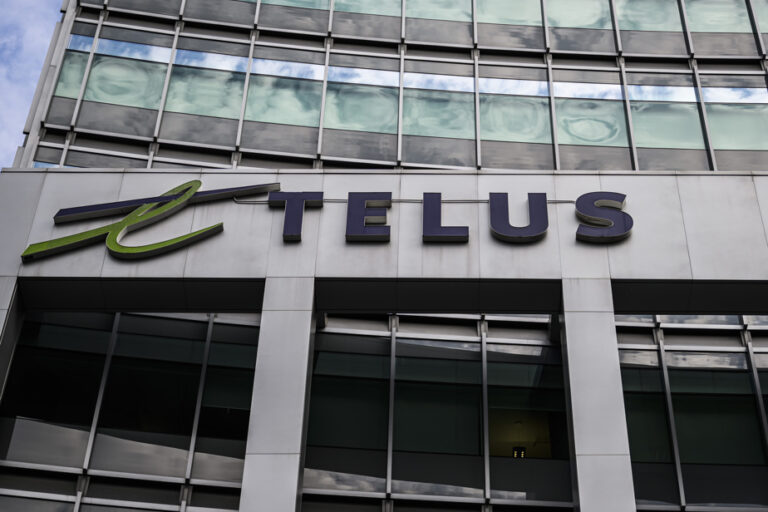 Union denounces mandatory return to office at Telus