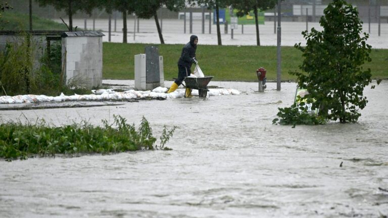 “We must prepare for extreme scenarios,” warn authorities in Austria