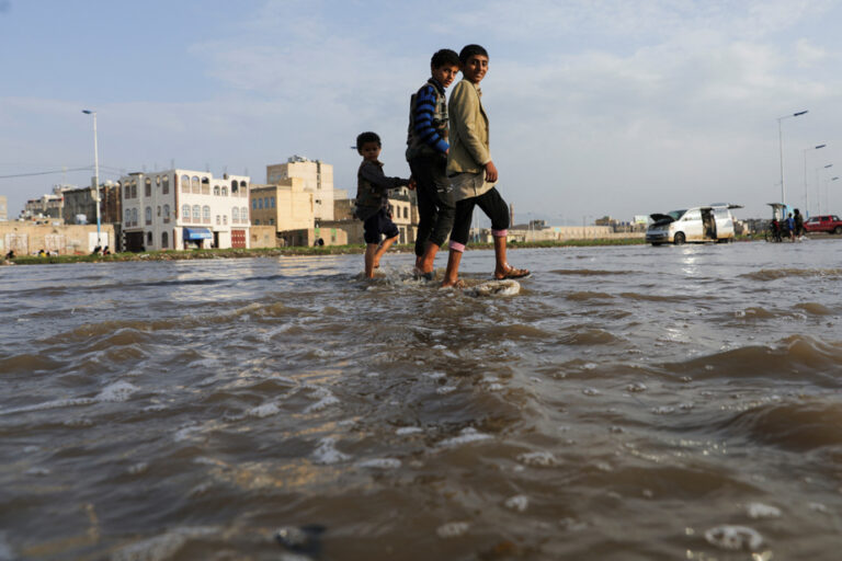 Yemen | Torrential rains and floods have affected more than 562,000 people