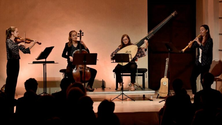 the beautiful musical journey between France and Italy of the young baroque ensemble La Mandorle