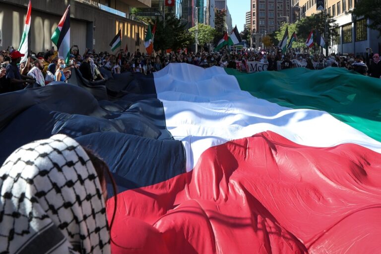 A year of war in Gaza | A pro-Palestinian demonstration in downtown Montreal