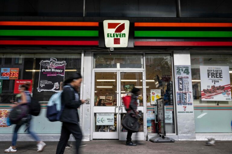 7-Eleven owner revamps organizational structure