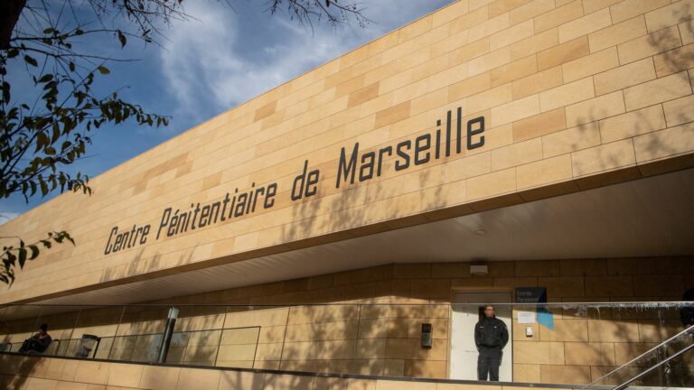 A Baumettes prisoner died, his throat slit by his fellow inmate in Marseille