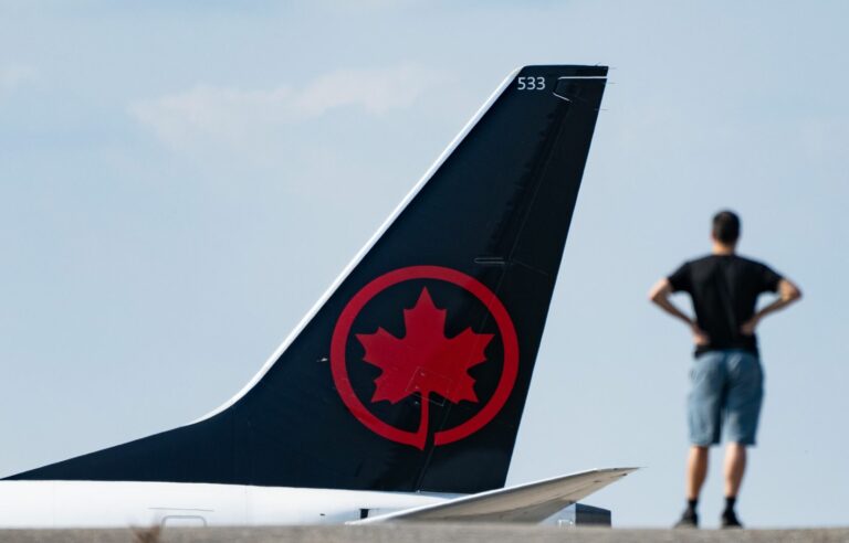 Air Canada pilots accept tentative agreement, dispelling risk of strike