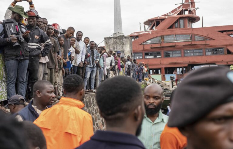 At least 78 people die after overloaded boat sinks in Congo