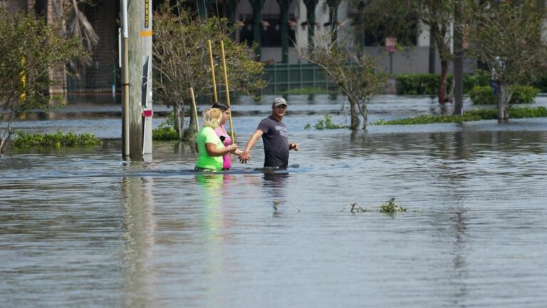 At least ten dead in Florida after Hurricane Milton