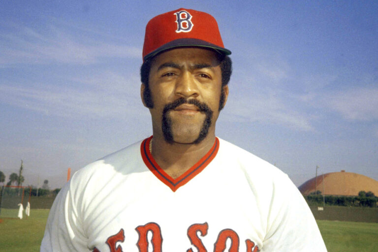 Boston Red Sox | Former pitcher Luis Tiant dies