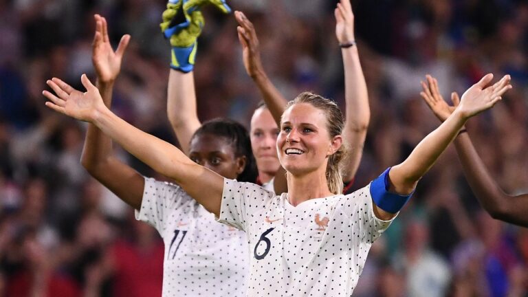 Former France team captain Amandine Henry announces her international retirement at 35