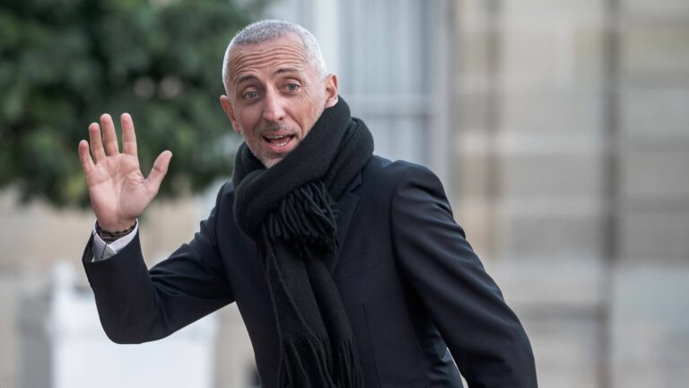 Gad Elmaleh will buy the former transformist cabaret Chez Michou