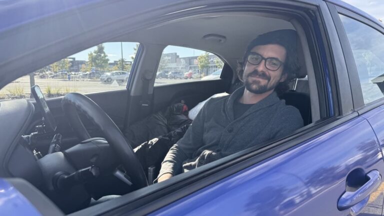 He has been living in his car for 100 days to pay off a debt of nearly $100,000