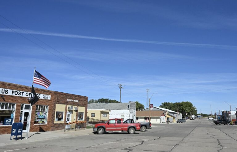 In Nebraska, big electoral bazaar around abortion