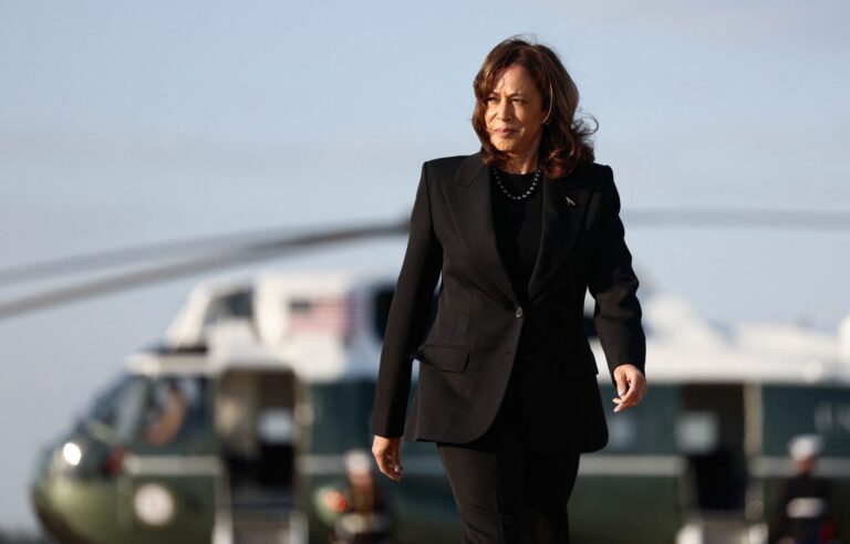 Kamala Harris garners 49% of voting intentions nationally, compared to 46% for Donald Trump, according to a “New York Times” poll