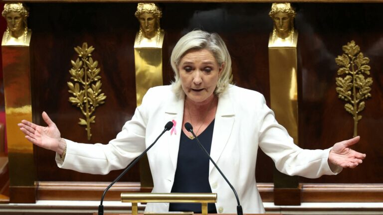 Marine Le Pen draws her red lines against the new Prime Minister