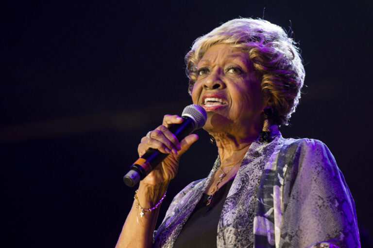 Mother of Whitney | Gospel singer Cissy Houston dies at 91